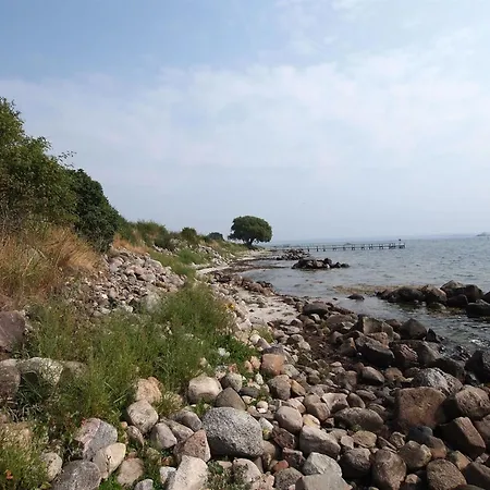 Sissela - 5m From The Sea By Interhome *