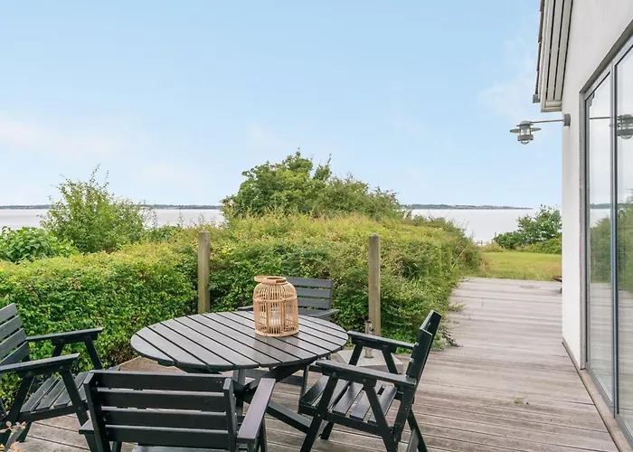 Sissela - 5m From The Sea By Interhome Ebberup